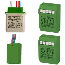 Les KITS De Démarrage De La Lumière Urmet Avec Un Relais Et Un Gradateur Et L'Émetteur 1054/4